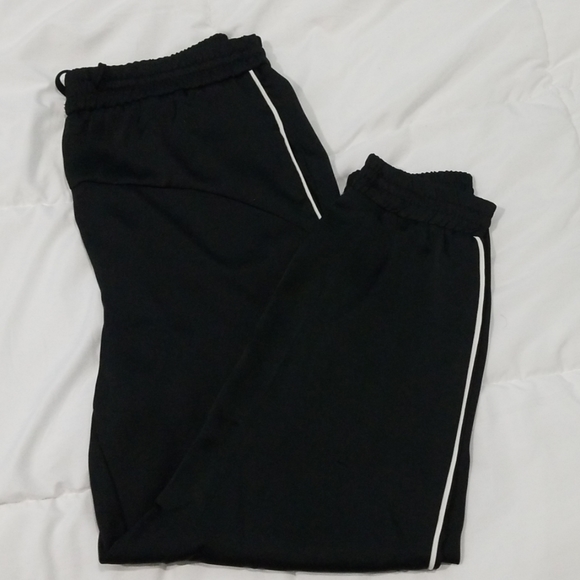 Zara pants - Picture 2 of 3